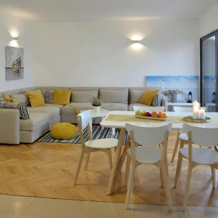 Premium Oaza Primosten